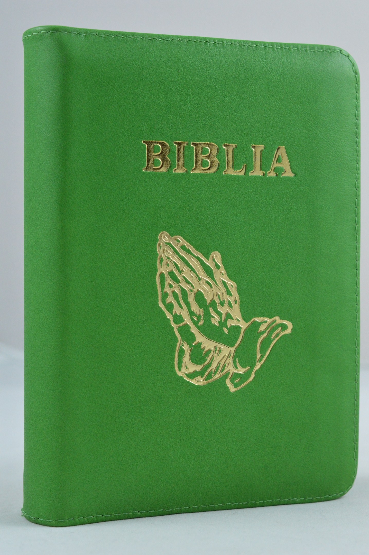 Biblia format mic, din piele, verde, index, fermoar, margini argintii, simbolul maini, cuv. lui Isus in rosu [047 PFI]