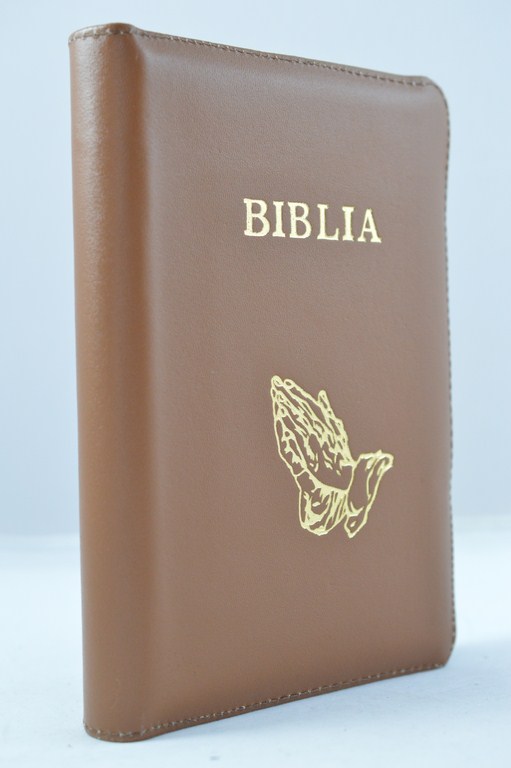 Biblia din piele, marime medie, culoare maro, cu fermoar, cu maini, cuv. lui Isus cu rosu [053]