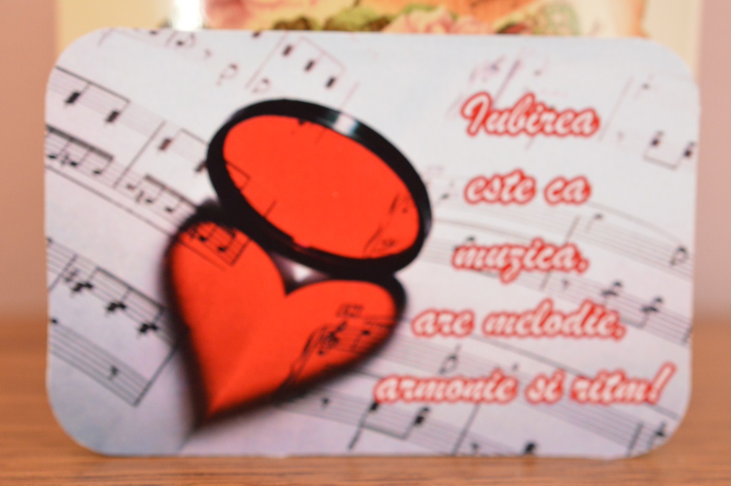 Magnet de frigider - Iubirea este ca muzica, are melodie, armonie si ritm! Magnet de frigider - Iubirea este ca muzica, are melodie, armonie si ritm!