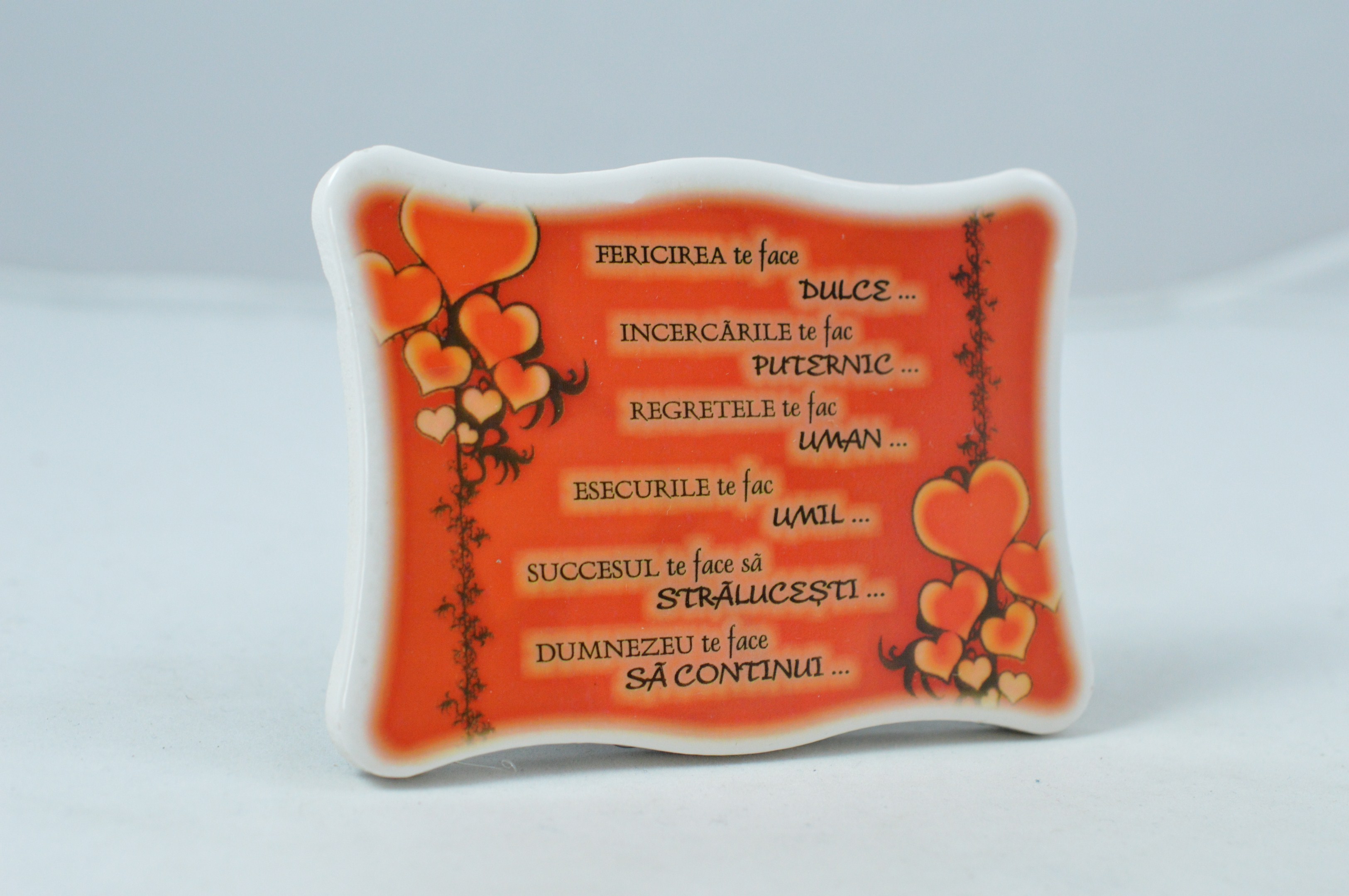 Aplica ceramica - Fericirea te face dulce Aplica ceramica - Fericirea te face dulce