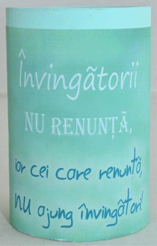 Suport creioane - Invingatorii nu renunta Suport creioane - Invingatorii nu renunta