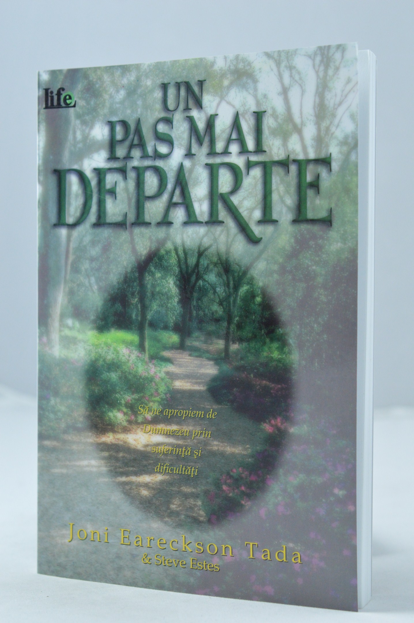 Un pas mai departe Un pas mai departe