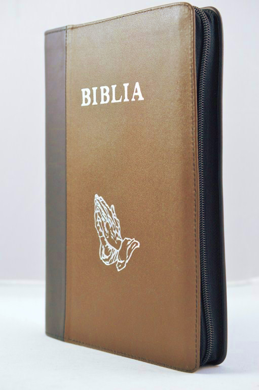 Biblia mare, din piele, maro inchis | maro, fermoar, margini argintii, simbol - maini in ruga, cuv. lui Isus in rosu [073 PFR]