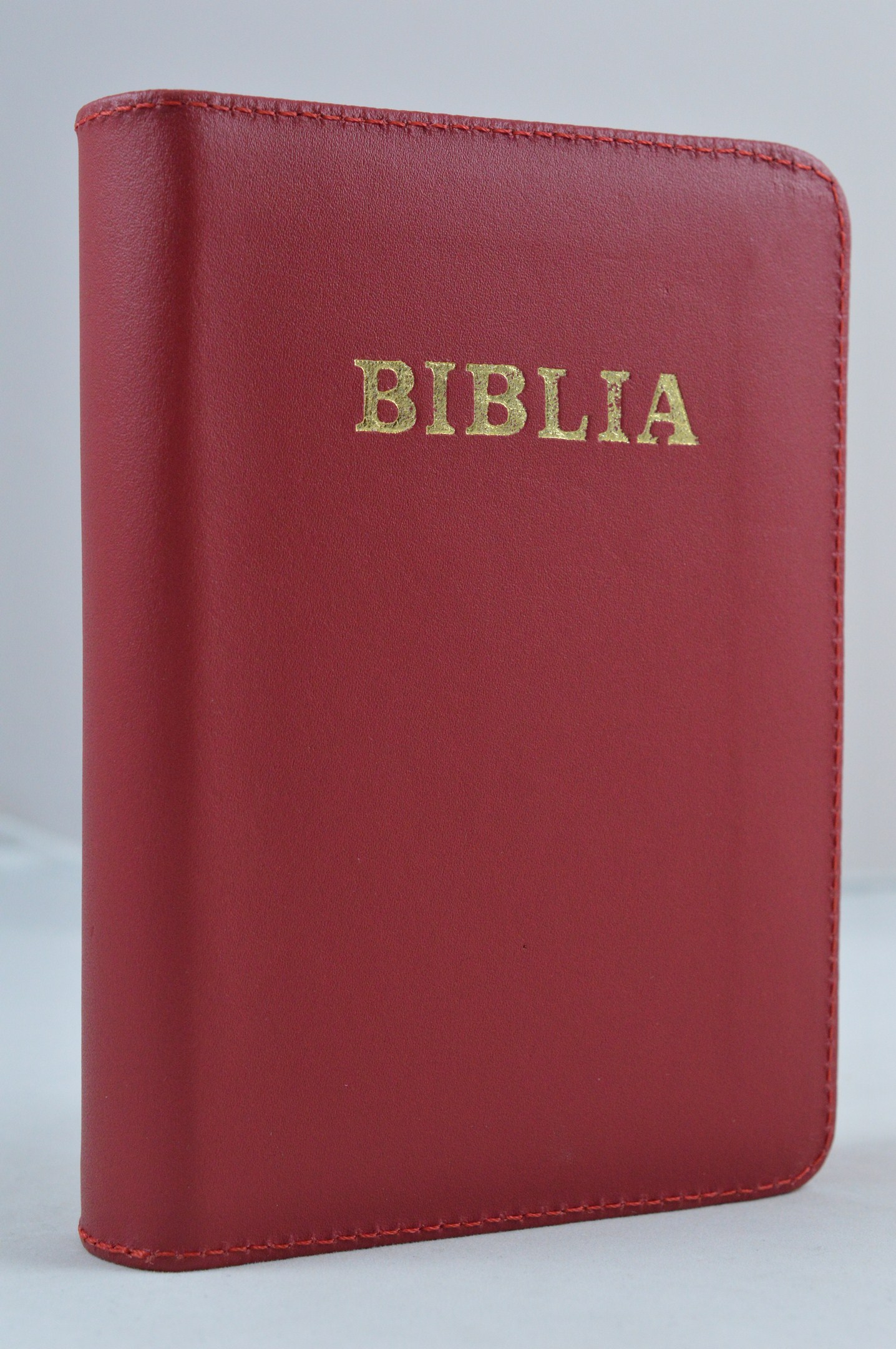 Biblie din piele, mica,rosu, fermoar, aurita, cuv. lui Isus in rosu [043 A]