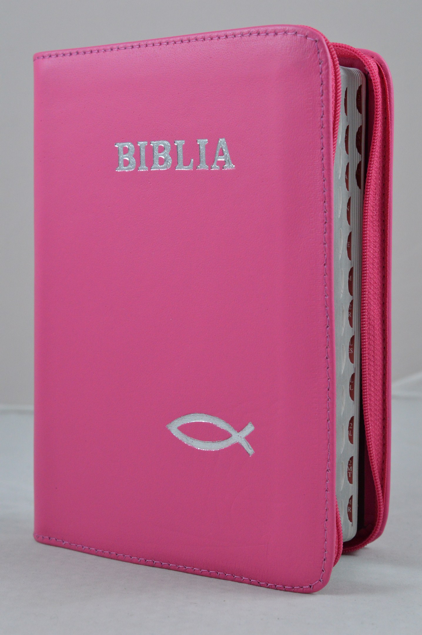 Biblie din piele, marime medie, roz bombon, simbol peste, fermoar, index, margini argintii, cuv. lui Isus cu rosu [SB 057 PFI]