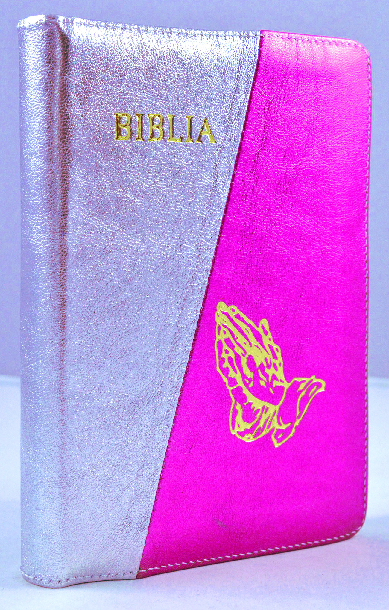 Biblia din piele, marime medie, argintie / magenta, fermoar, simbol maini,, cuv. lui Isus cu rosu [053]