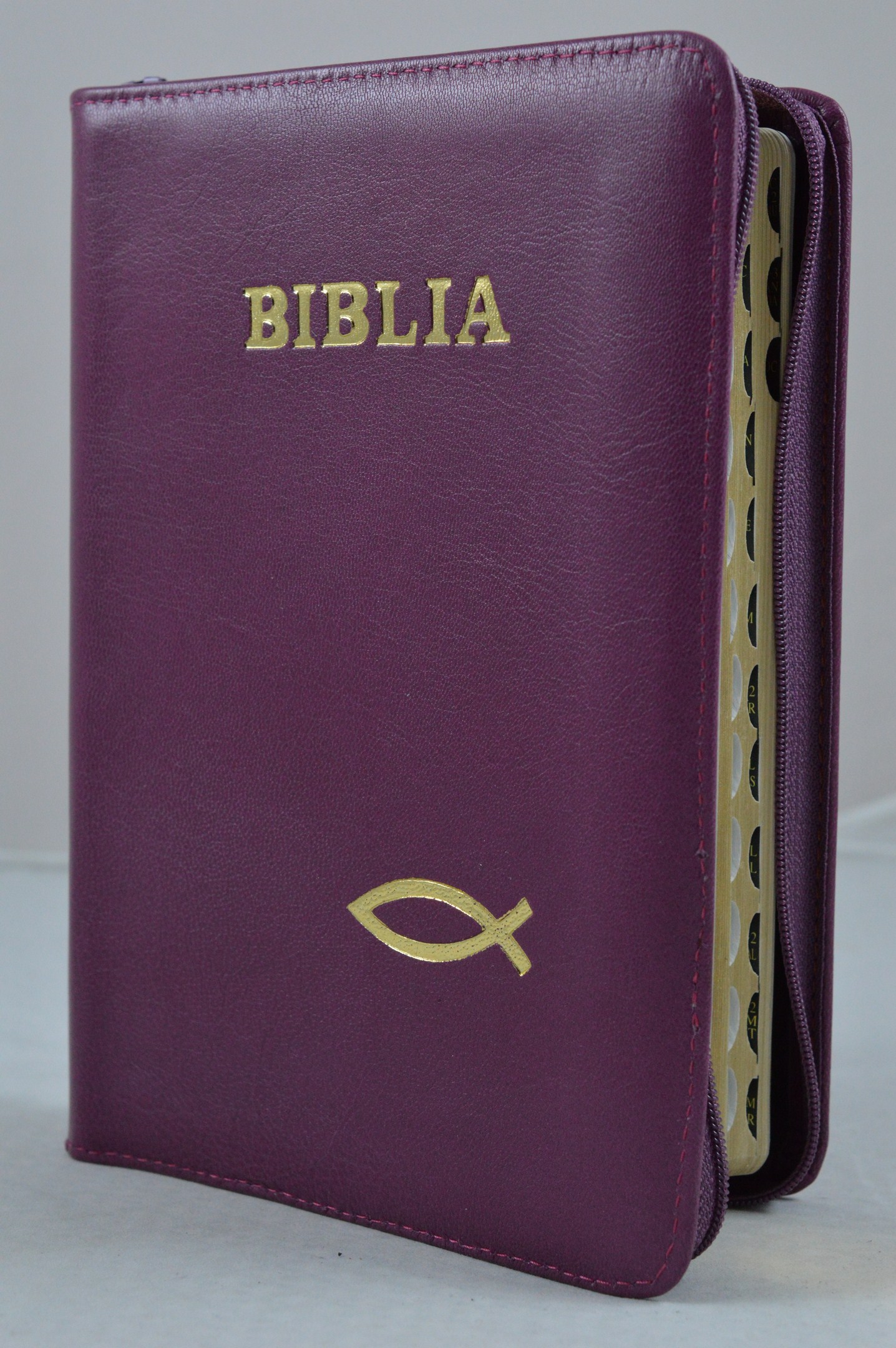 Biblie din piele, marime medie, violet, simbol peste, fermoar, index, margini aurii, cuv. lui Isus cu rosu [SB 057 PFI]