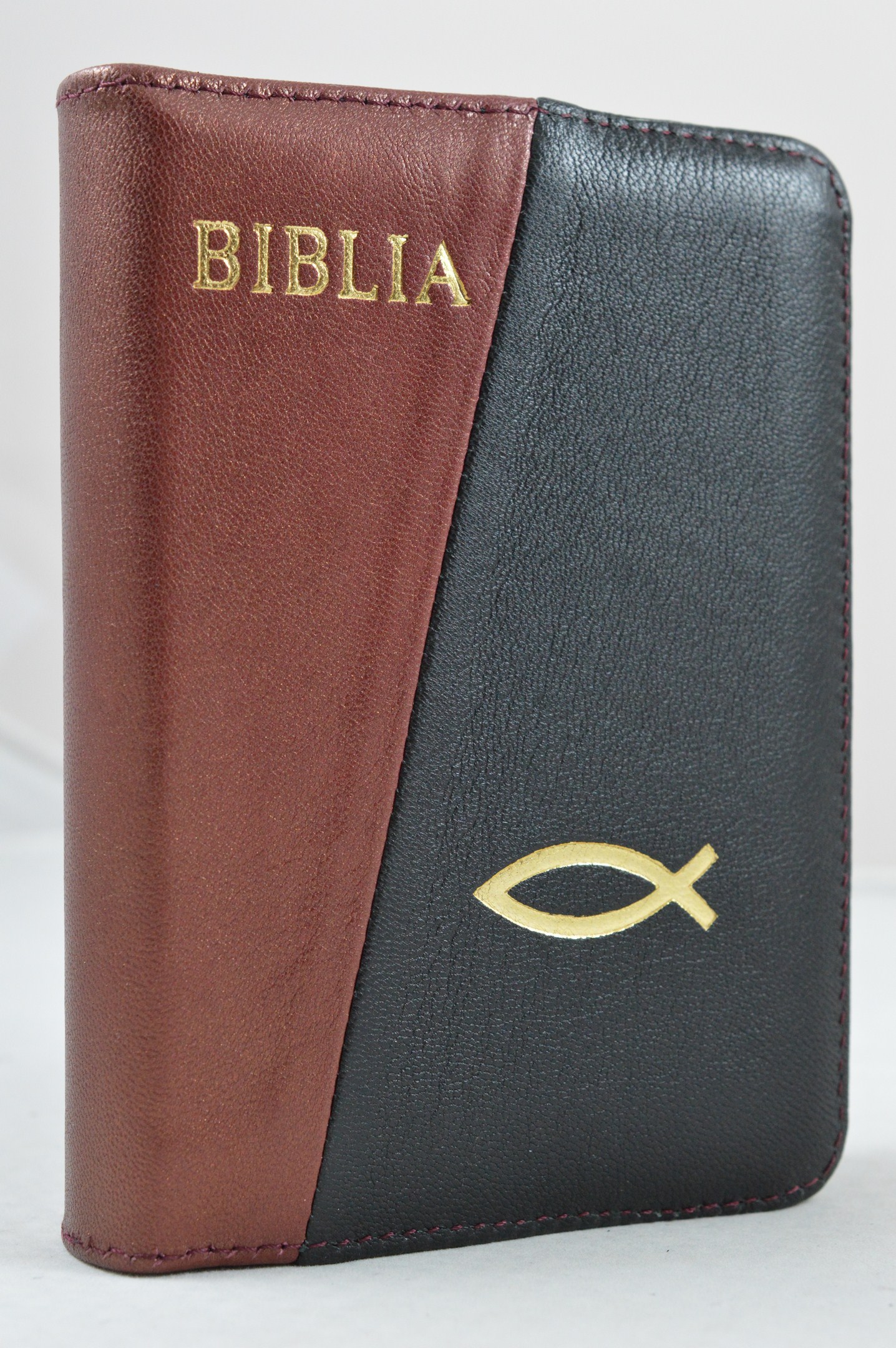 Biblie din piele, dimensiune mica, caramiziu sidefat/negru , simbol peste, cuv. lui Isus in rosu [043 A]