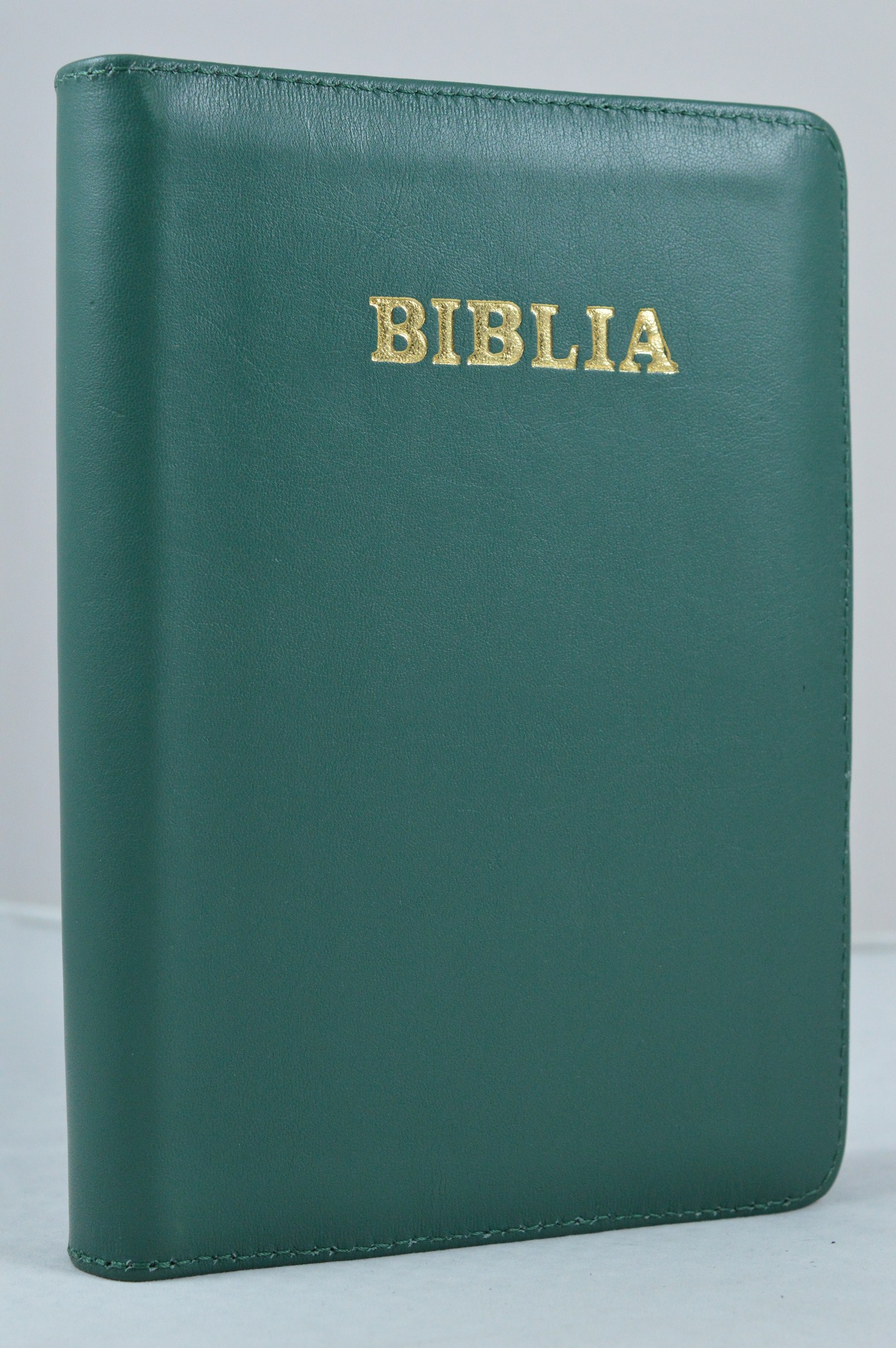Biblia din piele, marime medie, verde, fermoar, cuv. lui Isus cu rosu [053]
