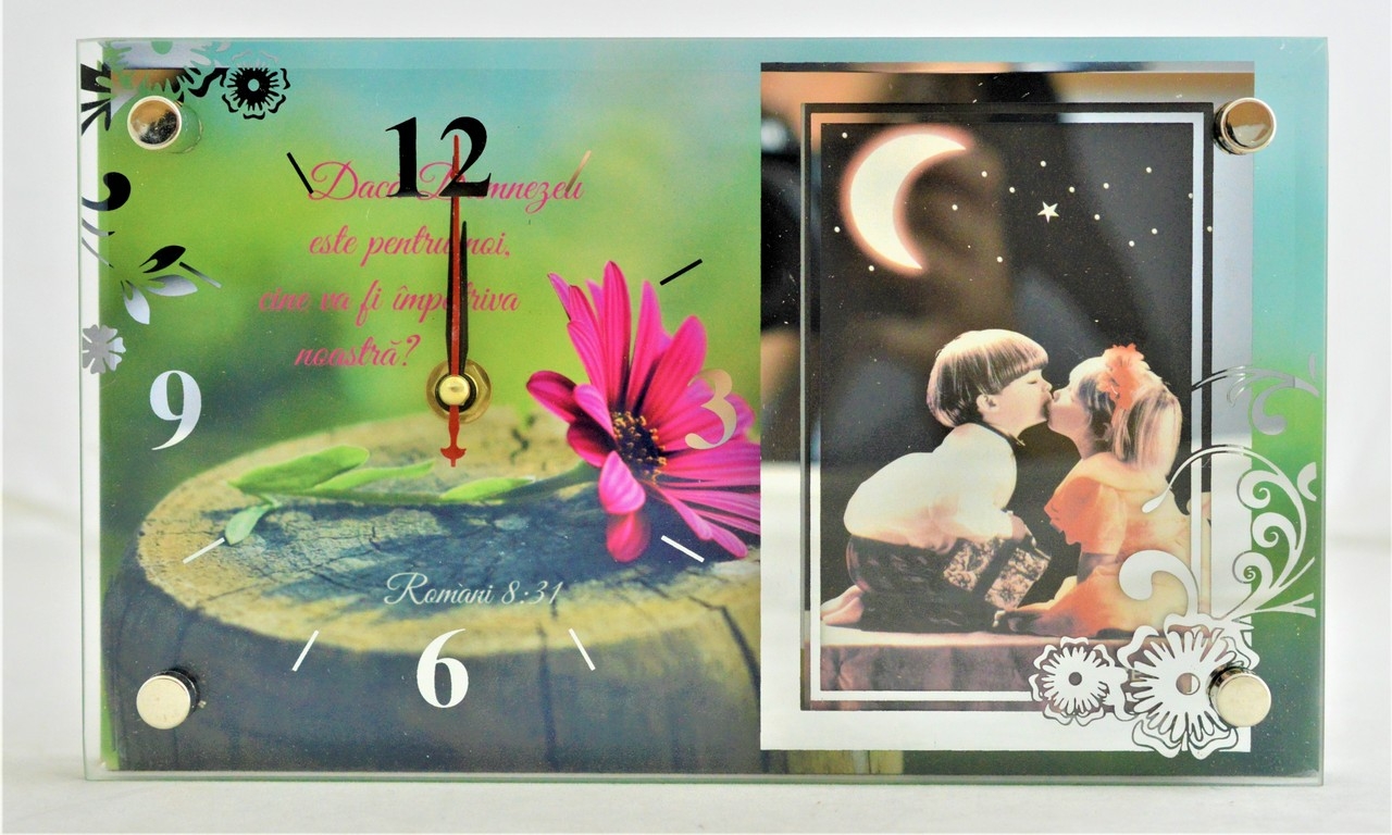 Rama foto cu ceas - Daca Dumnezeu este pentru noi (25x15 cm) Rama foto cu ceas - Daca Dumnezeu este pentru noi (25x15 cm)