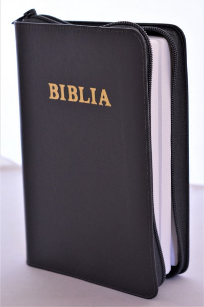 Szent Biblia - forditotta Karoli Gaspar (Biblia in lb. maghiara, marime medie, piele, gri inchis, fermoar) Szent Biblia - forditotta Karoli Gaspar (Biblia in lb. maghiara, marime medie, piele, gri inchis, fermoar)