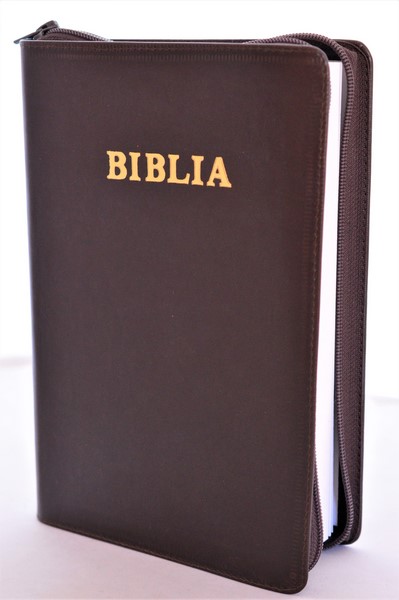 Szent Biblia - forditotta Karoli Gaspar (Biblia in lb. maghiara, marime mare, piele, maro, fermoar) Szent Biblia - forditotta Karoli Gaspar (Biblia in lb. maghiara, marime mare, piele, maro, fermoar)