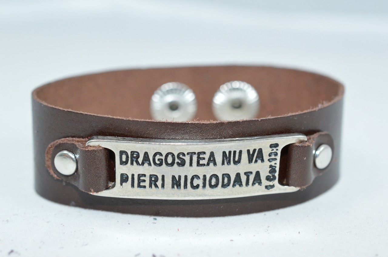 Bratara din piele naturala, maro - Dragostea nu va pieri niciodata
