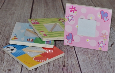 Rama foto vesela baby diferite modele (10x10cm) Rama foto vesela baby diferite modele (10x10cm)