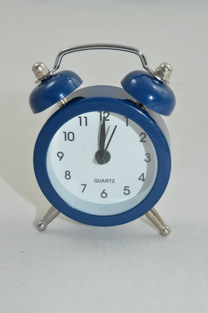 Ceas mic cu alarma - albastru Ceas mic cu alarma - albastru