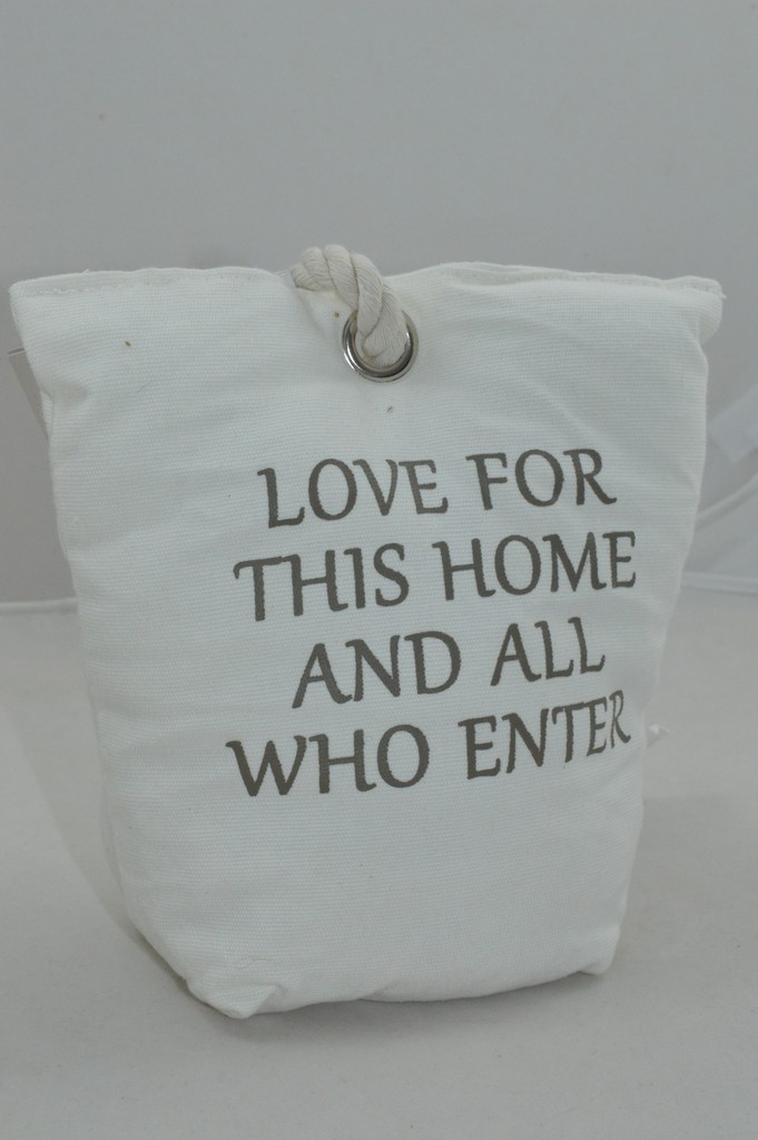 Opritor usa - alb "Love for this home" Opritor usa - alb "Love for this home"