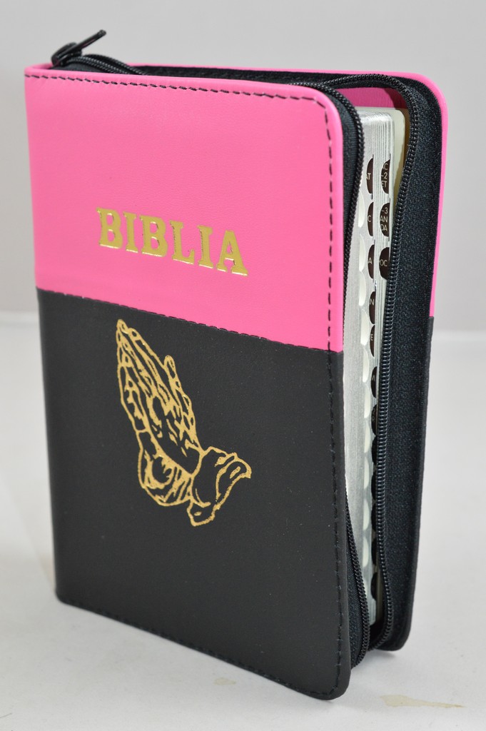 Biblia format mic, din piele, culoare roz bombon cu negru, index, fermoar, margini argintii, simbolul maini in ruga, cuv. lui Isus in rosu [047 PFI]