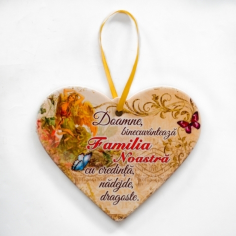 Placheta ceramica - Familia noastra ( 19x16 cm ) Placheta ceramica - Familia noastra ( 19x16 cm )