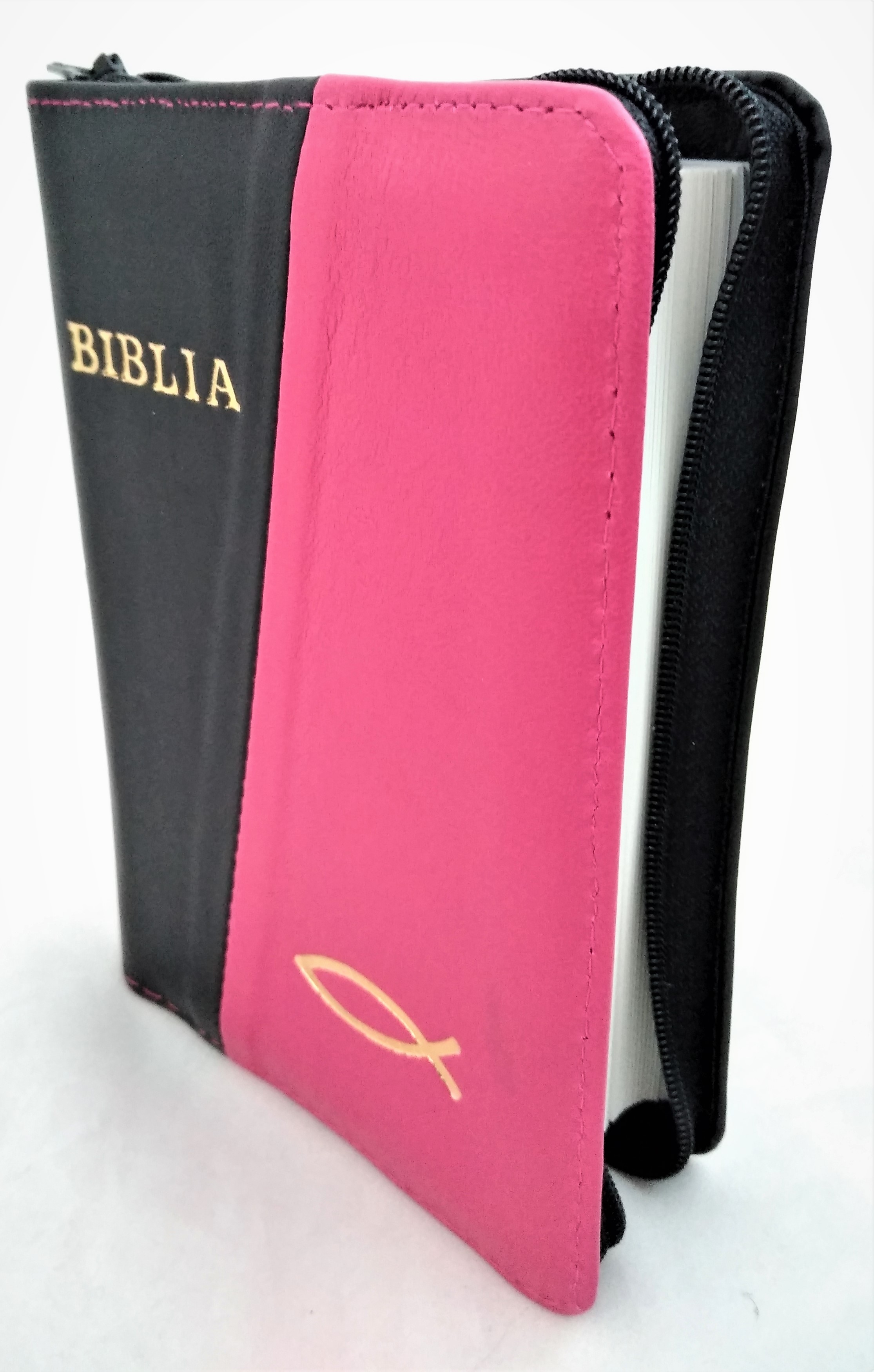 Biblie din piele, mica, culoare  negru / roz bombon texturat, fermoar, margini albe, simbolul peste, cuv. lui Isus in rosu [043 PF]