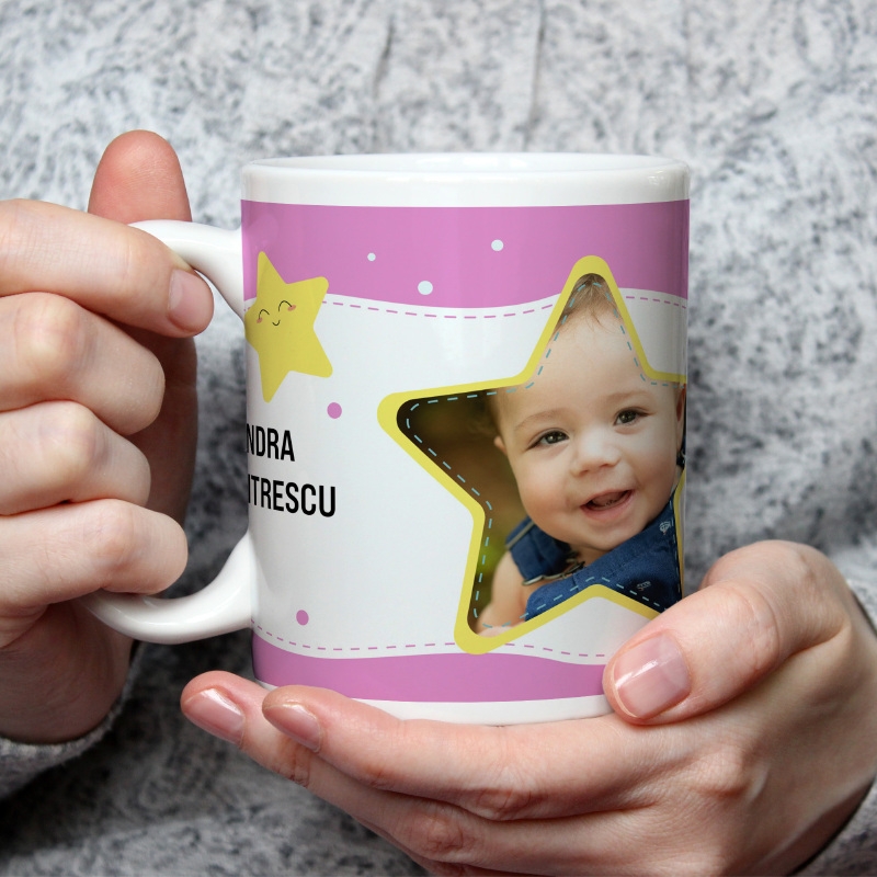 Cană personalizată cu poză, nume și text – Botez/Naștere (Fată) Cană personalizată cu poză, nume și text – Botez/Naștere (Fată)