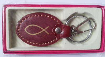 Breloc crestin cu semnul pestelui Breloc crestin cu semnul pestelui