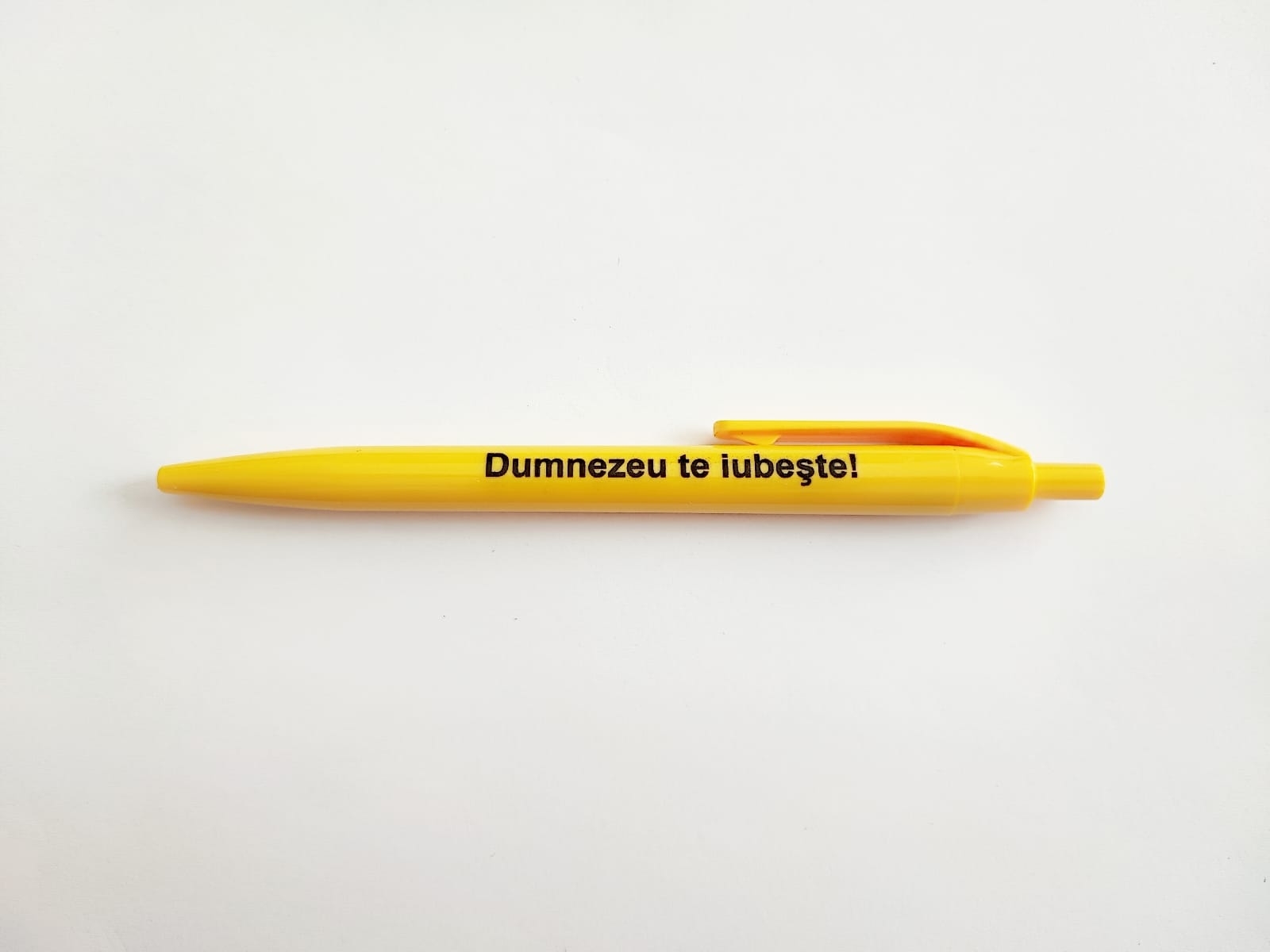 Pix cu mesaj crestin - Dumnezeu te iubește! (galben) Pix cu mesaj crestin - Dumnezeu te iubește! (galben)