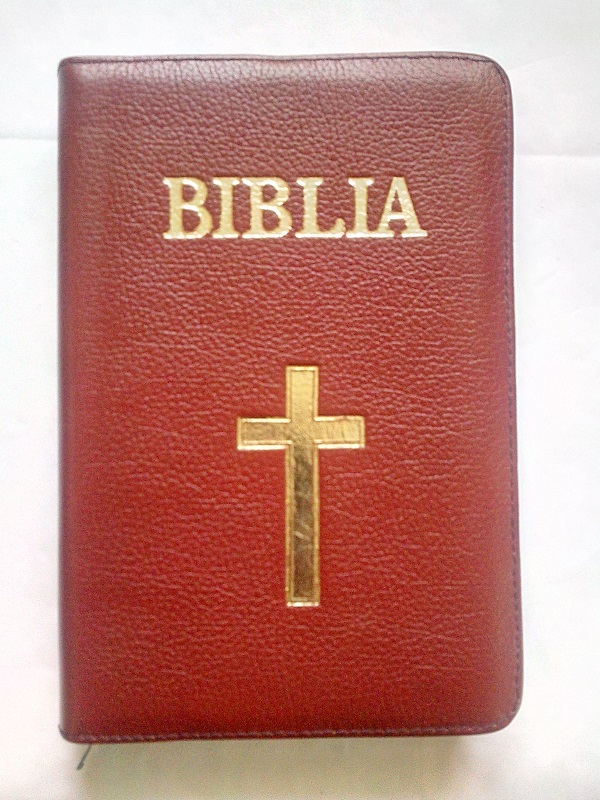 Biblia marime medie, culoare grena, aurita, piele, cu fermoar [CB 053]