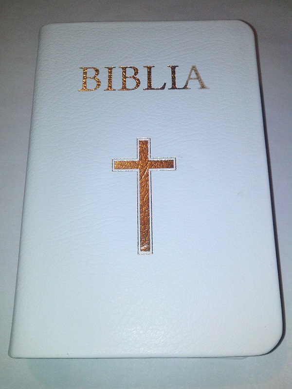Biblia mica de lux, din piele, alba, margini aurii, cu index, cu cruce [CB 043]