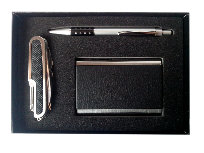 Cadou pentru Barbati - Postcard, Pix, Multifunctionala Cadou pentru Barbati - Postcard, Pix, Multifunctionala