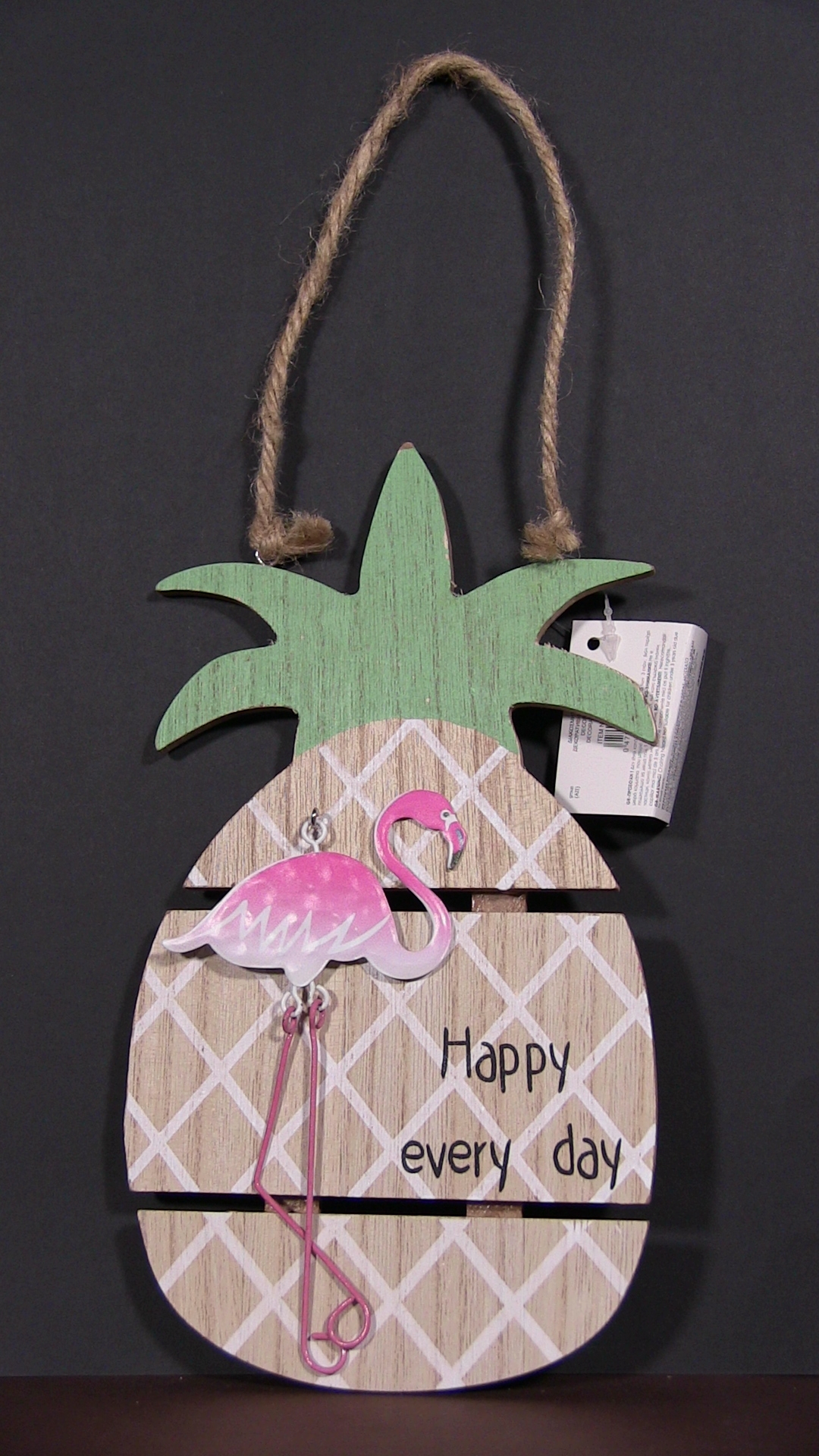 Decor din lemn in forma de ananas, crem-verde - Happy every day (14x25cm) Decor din lemn in forma de ananas, crem-verde - Happy every day (14x25cm)