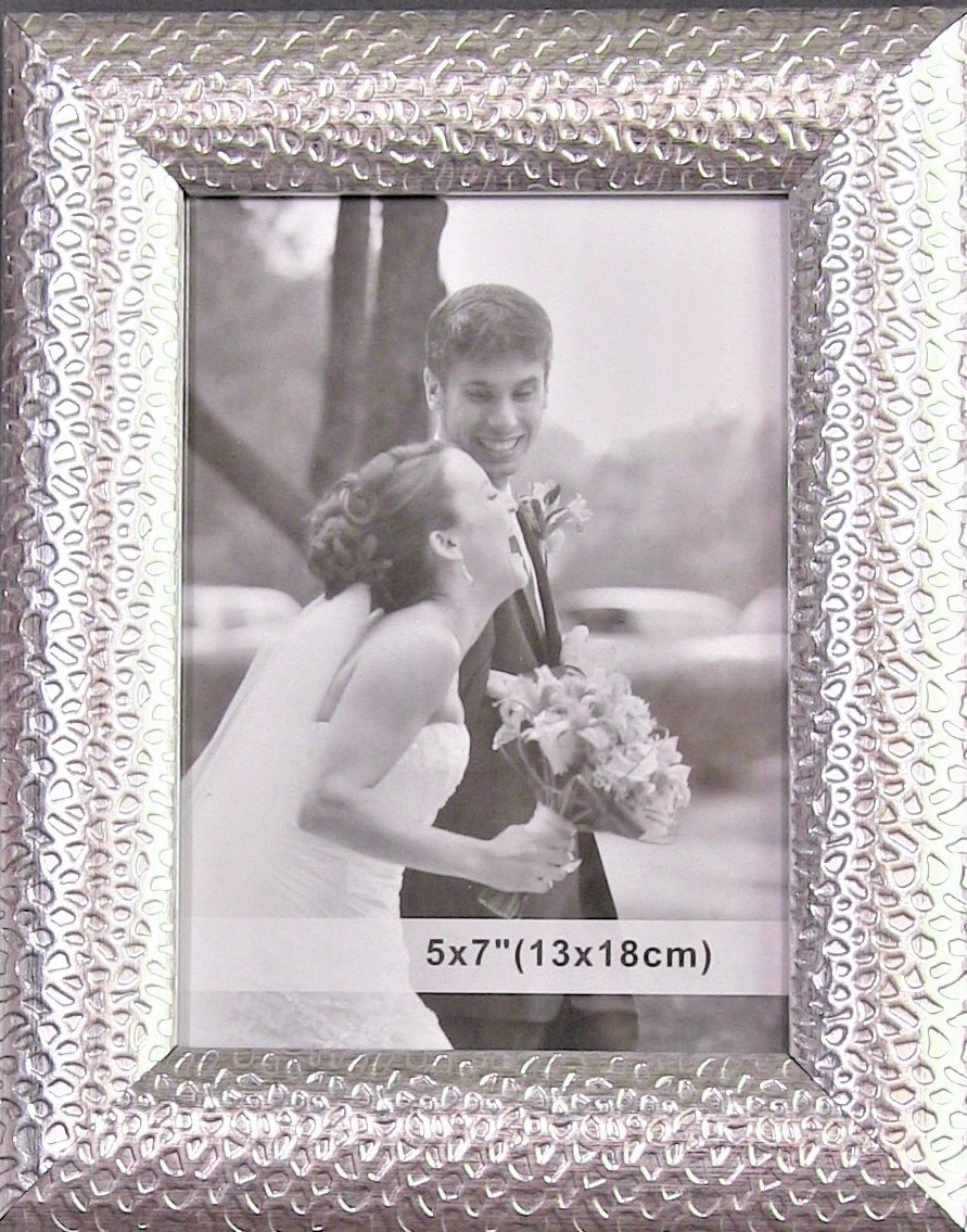 Rama foto, argintiu metalic - 1 poza de 13x18cm Rama foto, argintiu metalic - 1 poza de 13x18cm