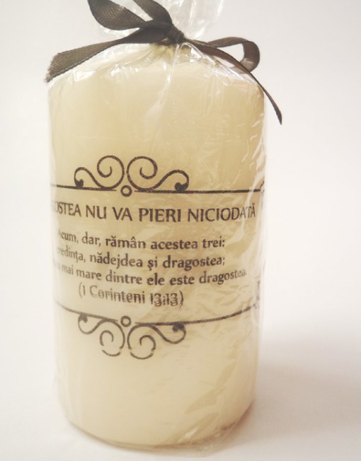 Lumanare cu mesaj crestin - Dragostea (10cm) Lumanare cu mesaj crestin - Dragostea (10cm)