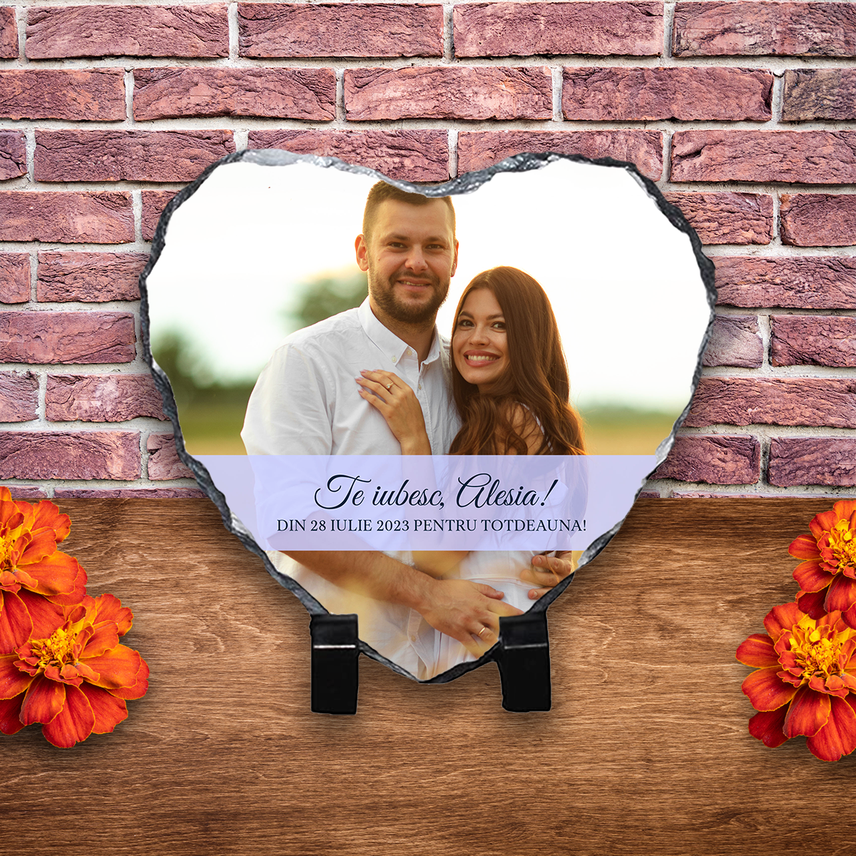 Placă ardezie personalizată cu poză și nume – Aniversare relație