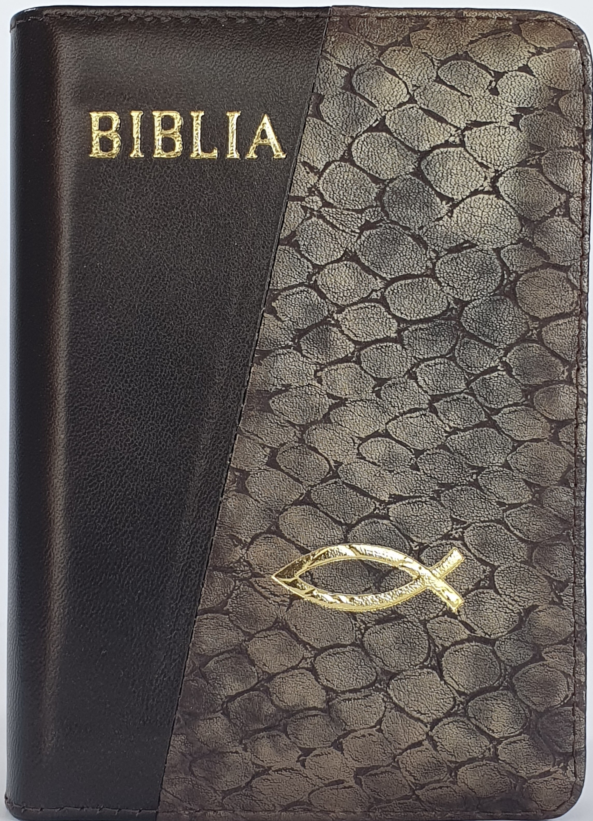 Biblia format mic, din piele, culoare negru cu maro, index, fermoar, margini argintii, simbolul peste, cuv. lui Isus in rosu [047 PFI]