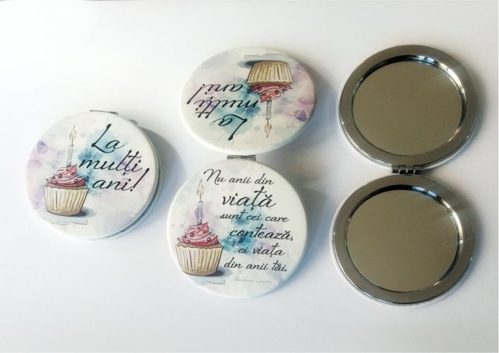 Oglinda de poseta - La multi ani Oglinda de poseta - La multi ani