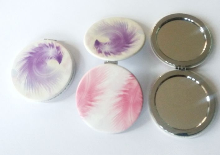 Oglinda de poseta, mov-roz - Pene Oglinda de poseta, mov-roz - Pene