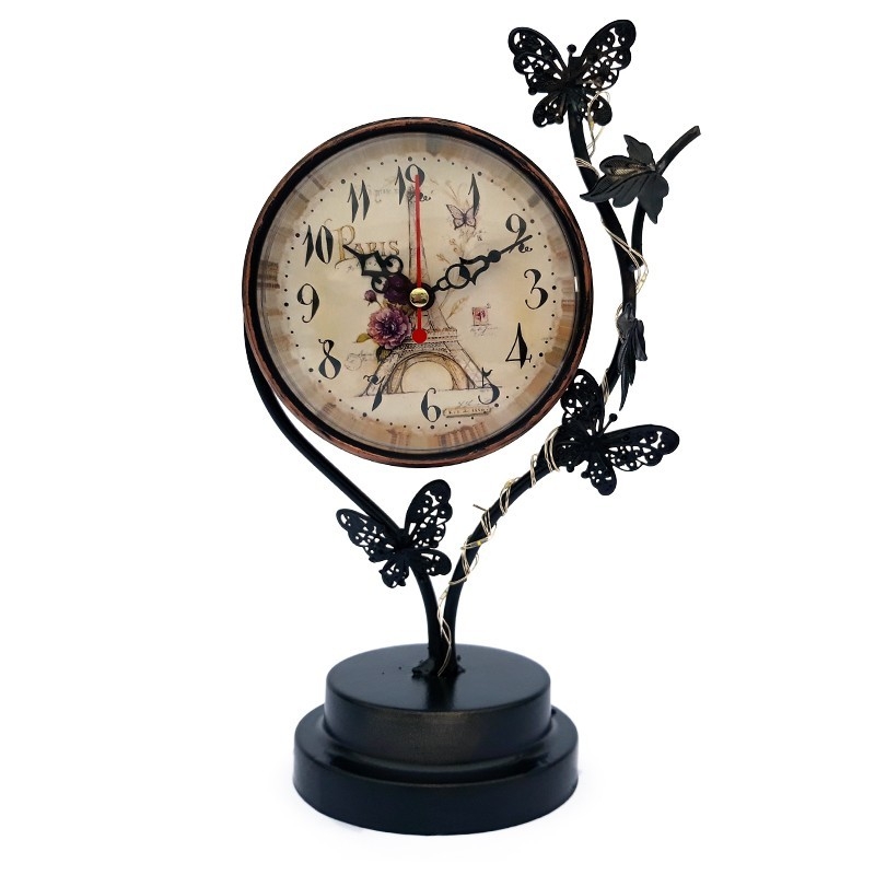Ceas cu leduri decorat cu fluturi (15x25 cm) Ceas cu leduri decorat cu fluturi (15x25 cm)