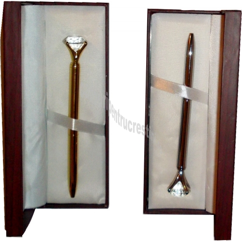 pix din metal cu piatra mare incutie (auriu) pix din metal cu piatra mare incutie (auriu)