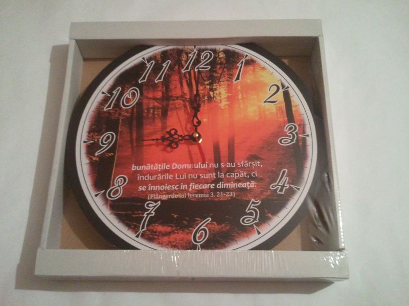 Ceas de perete cu mesaj - Bunatatile Domnului - 20 cm Ceas de perete cu mesaj - Bunatatile Domnului - 20 cm