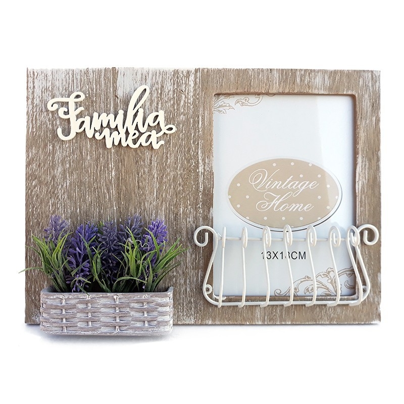 Rama foto lemn cu lavanda si grilaj - Familia mea (13x18cm) Rama foto lemn cu lavanda si grilaj - Familia mea (13x18cm)