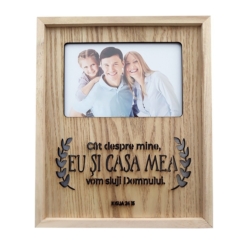 Rama foto lemn cu led - Cat despre mine, eu si casa mea vom sluji Domnului Rama foto lemn cu led - Cat despre mine, eu si casa mea vom sluji Domnului