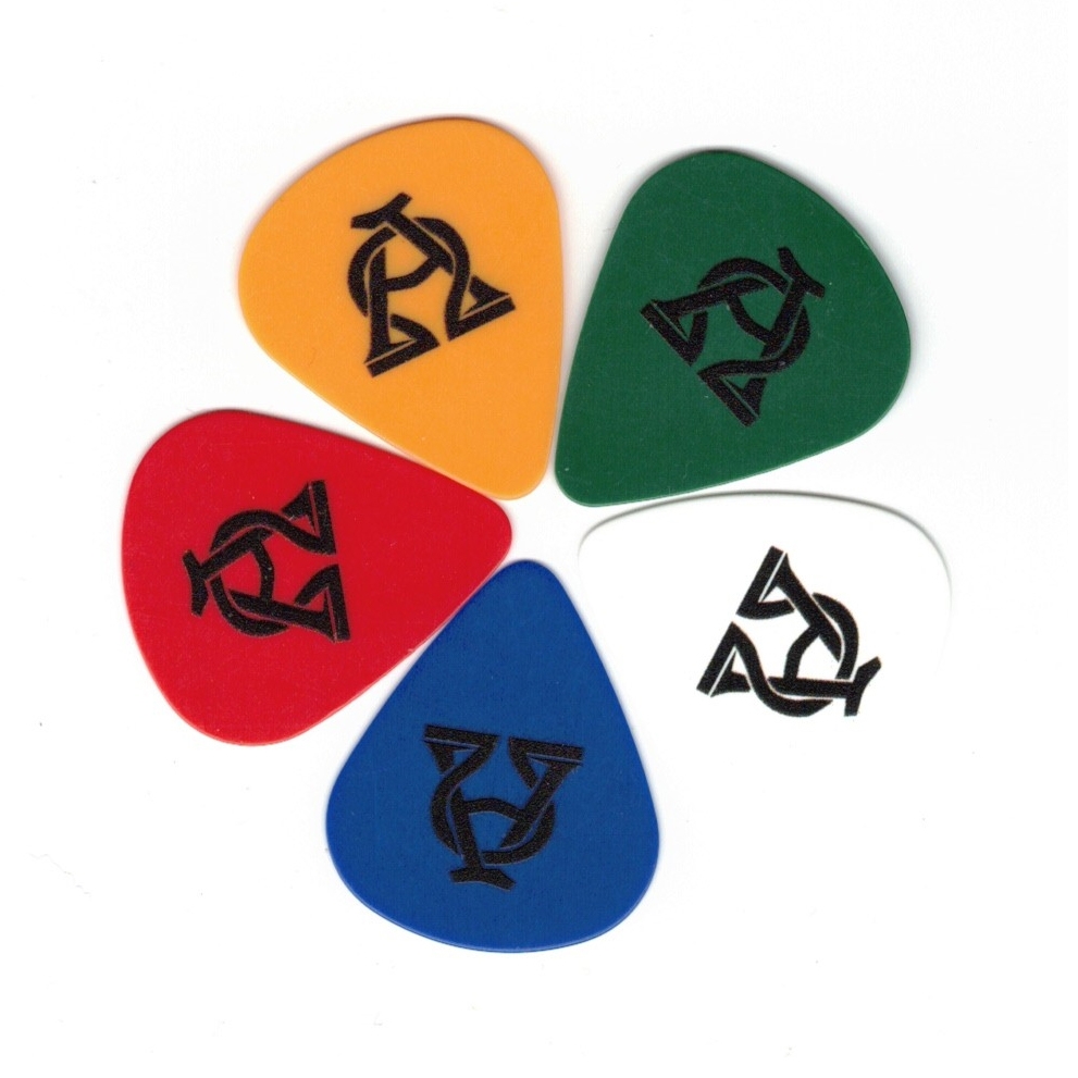 Set de 5 pene de chitară culori diferite, 46mm (model 1) Set de 5 pene de chitară culori diferite, 46mm (model 1)