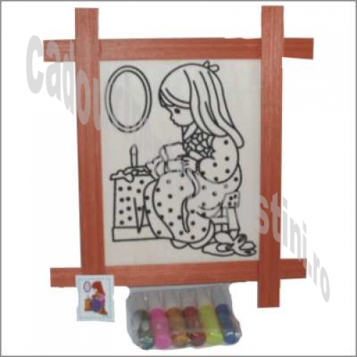 Sevalet lemn fetita in rugaciune Sevalet lemn fetita in rugaciune