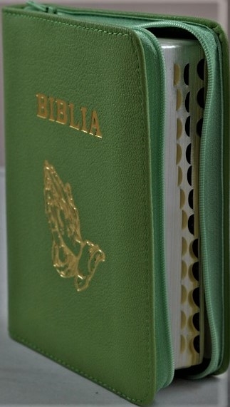 Biblie marime mica, piele,culoare verde, index, fermoar, margini aurii, cuv. lui Isus in rosu,simbol maini in rugaciune [047 PFI]
