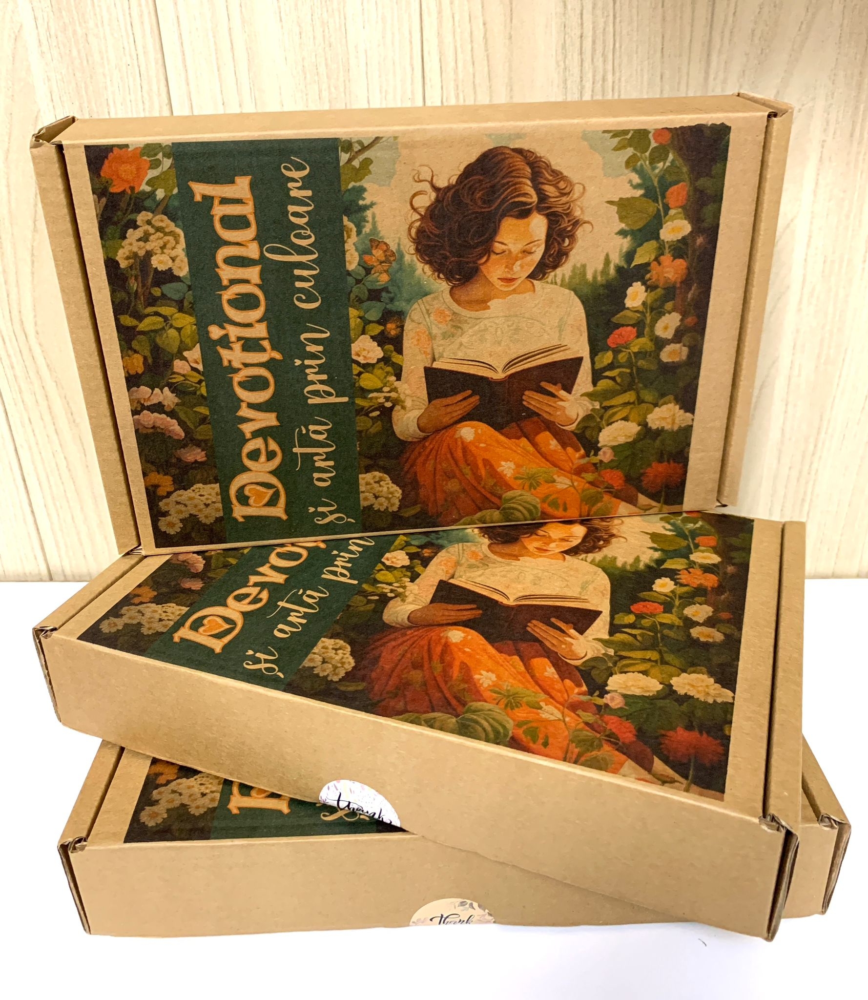 SET Devoțional si Artă prin Culoare + Creioane colorate (36 buc.) SET Devoțional si Artă prin Culoare + Creioane colorate (36 buc.)