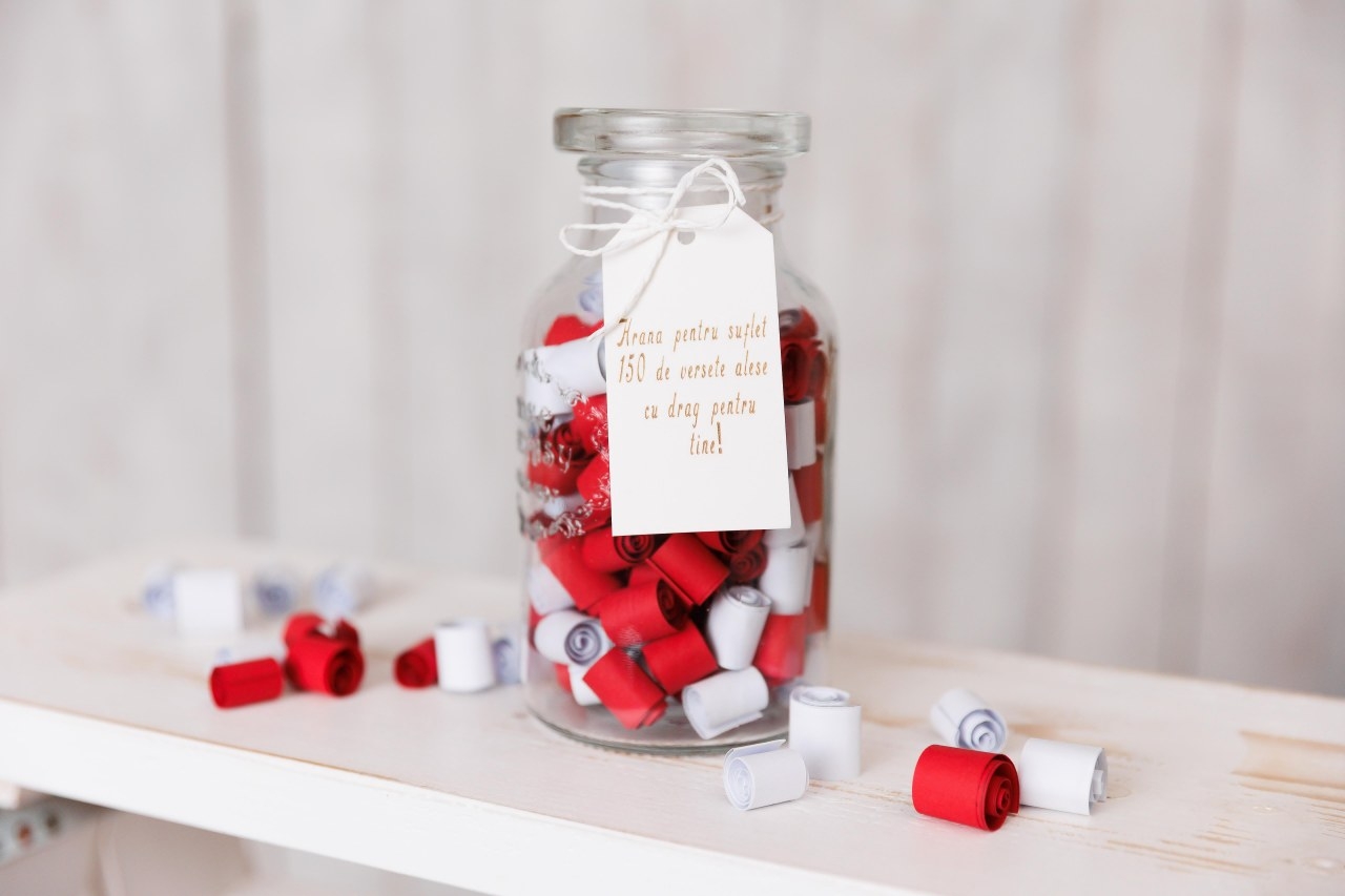 Borcan - Hrana pentru suflet 150 de versete alese cu drag pentru tine! -roșu